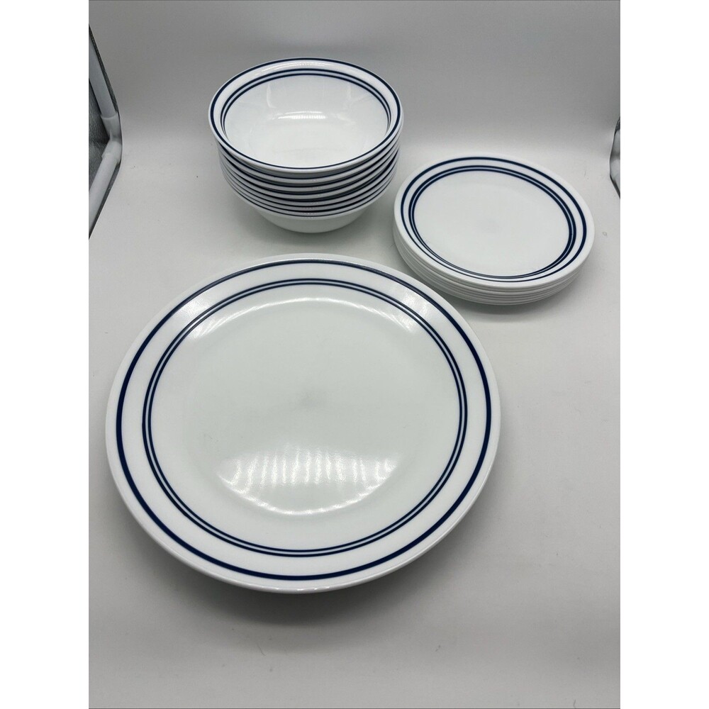 Corelle Classic Blue Cafe 22 Piece Set - 6 Dinner Plates 8 Bread Plates 8 Bowls